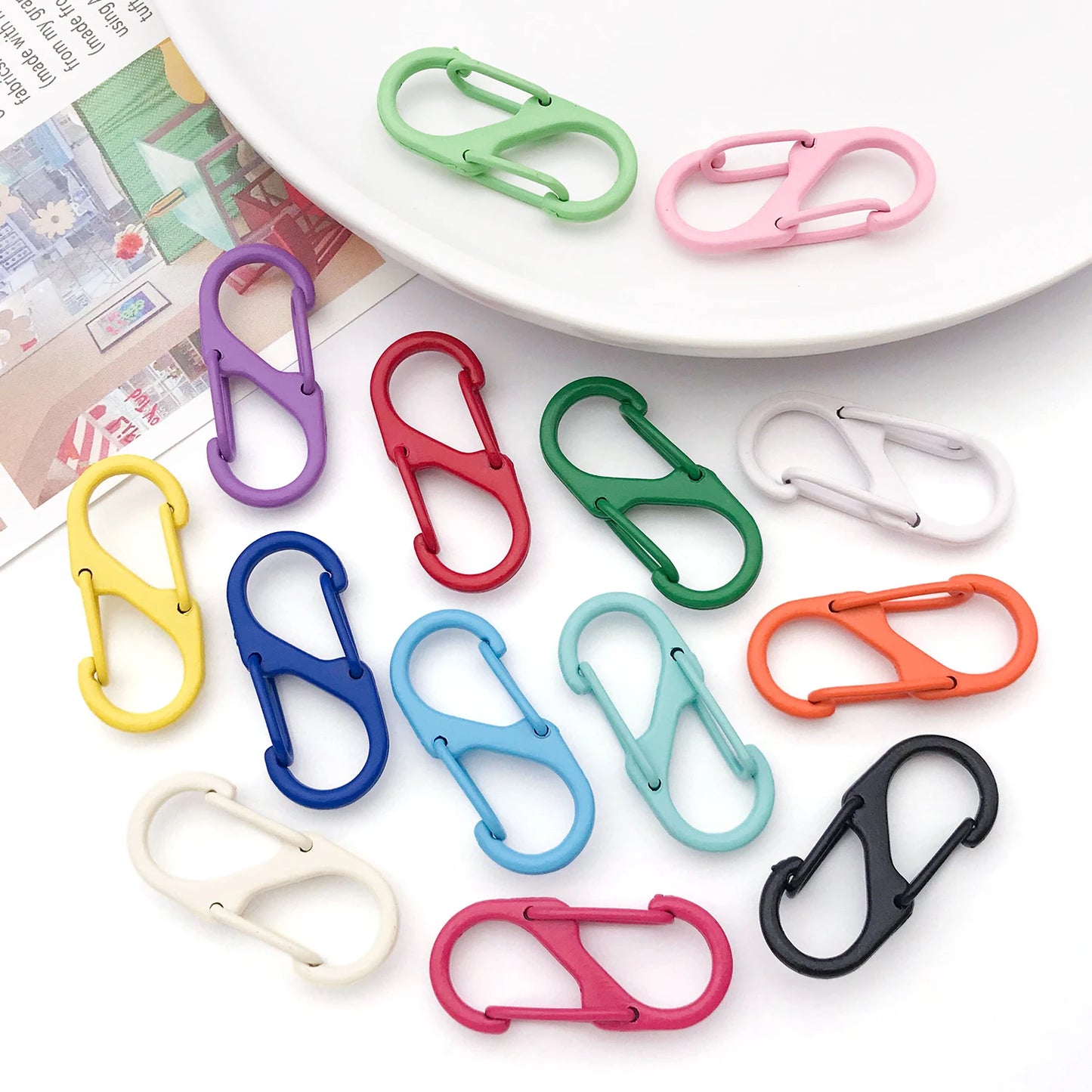10 pcs rainbow hypebeast carabiner
