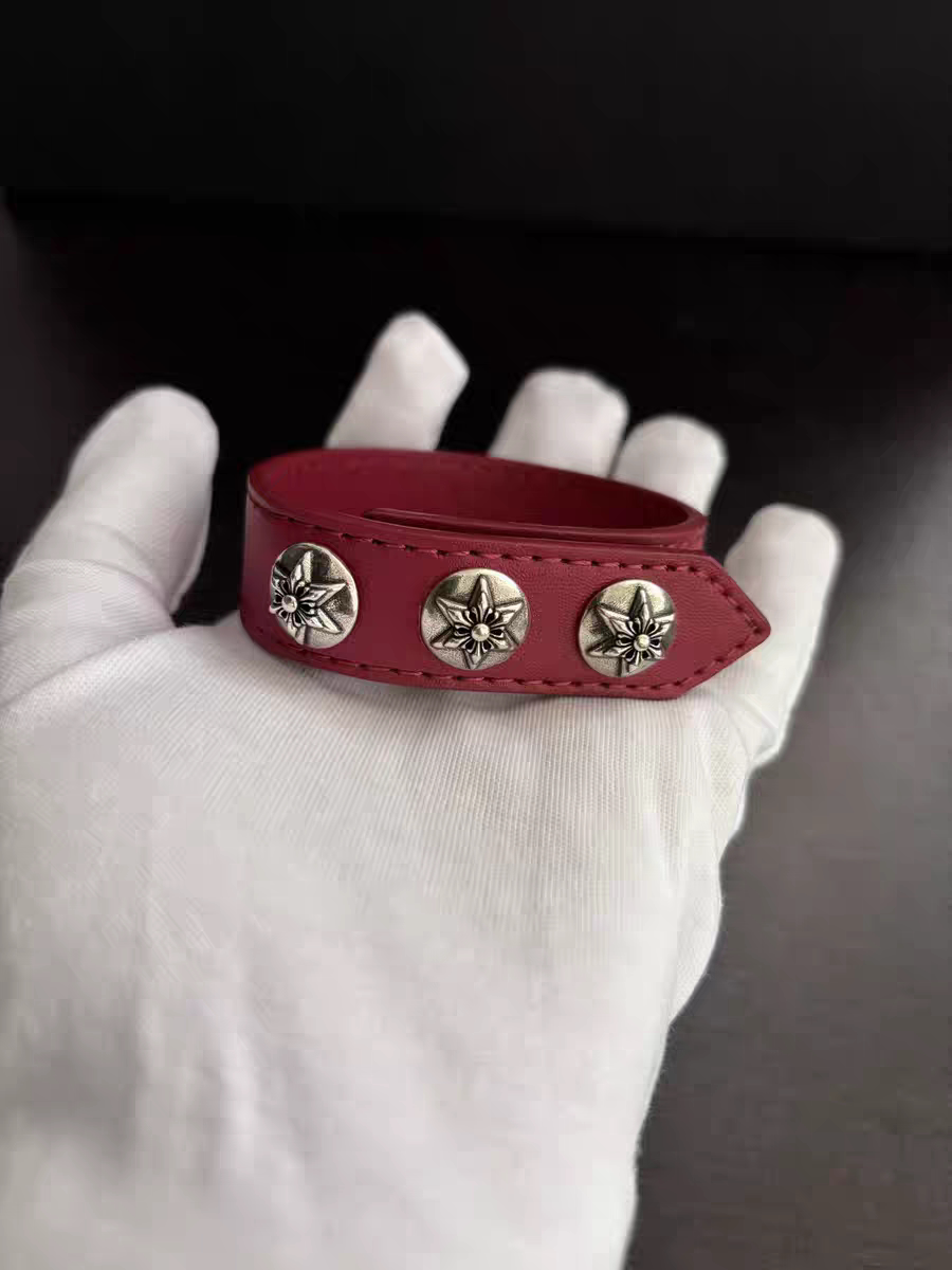 retro bracelet